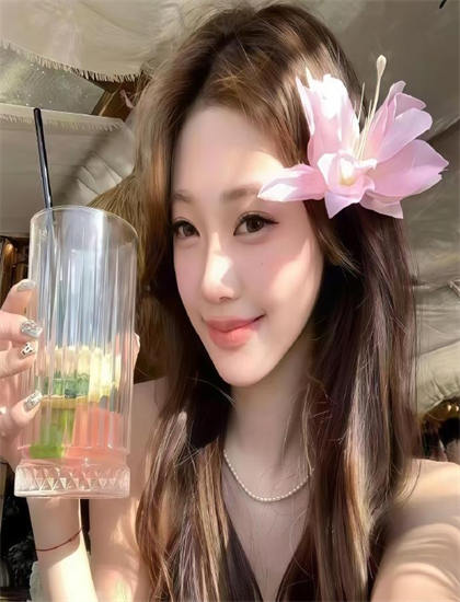 【文化内涵解析】音乐家配乐艺术分析《爱情香水》灯光的布光艺术与情绪烘托 带你看懂电影背后的深层含义