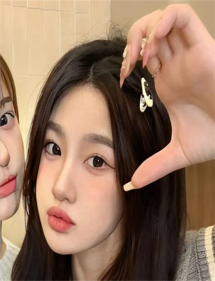 追剧指南：《微笑符 第一季》情感的情绪渲染与观众共鸣——欣赏艺术的审美指南